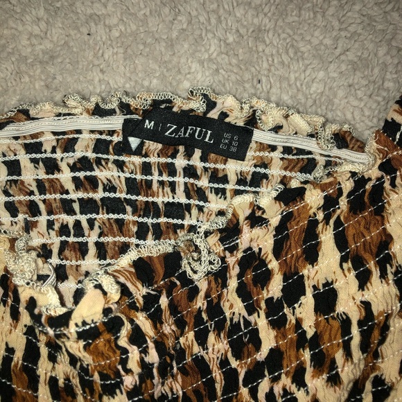 SUPER CUTE SHIRT - Picture 3 of 4